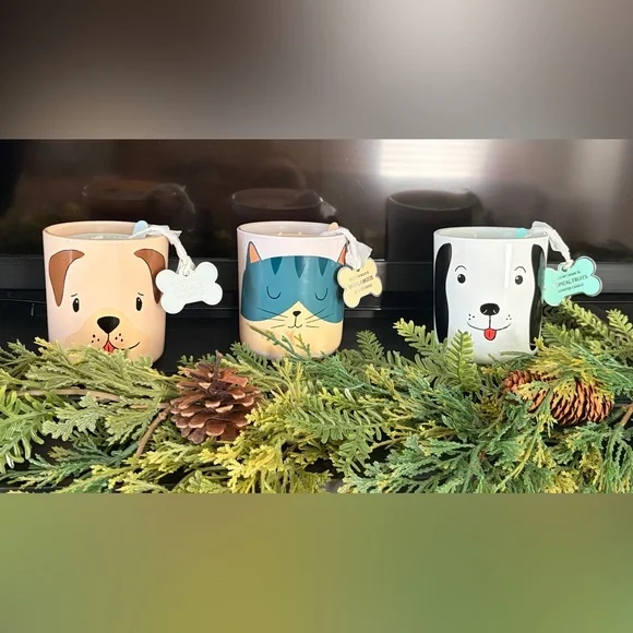 PICK ONE!! Glass Animal Themed Scented Candles - Picture 3 of 16